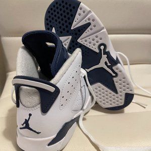 Air Jordan 6 Midnight Navy/White